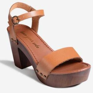 Five Worlds Tan Leather Sandals Size 37